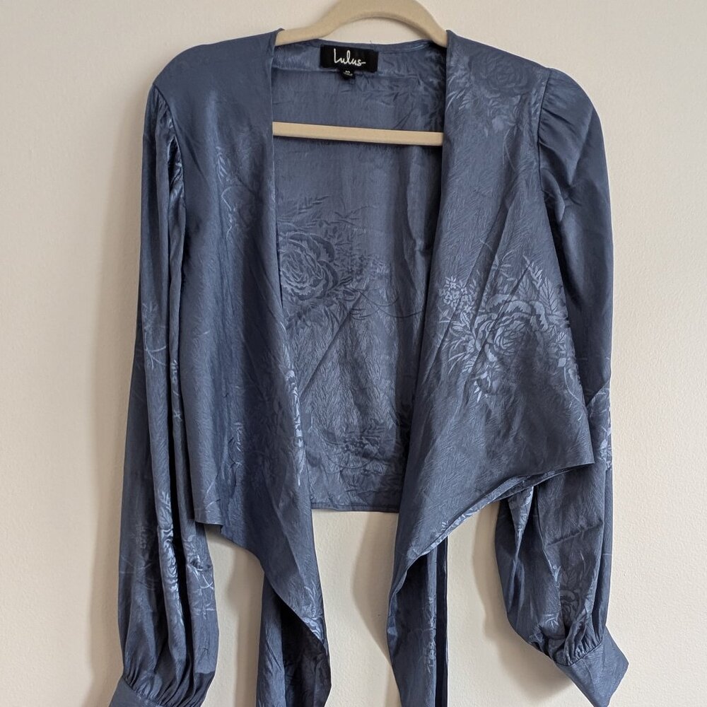 Blue Satin Jacquard Tie-Front Crop Top - Picture 2 of 6